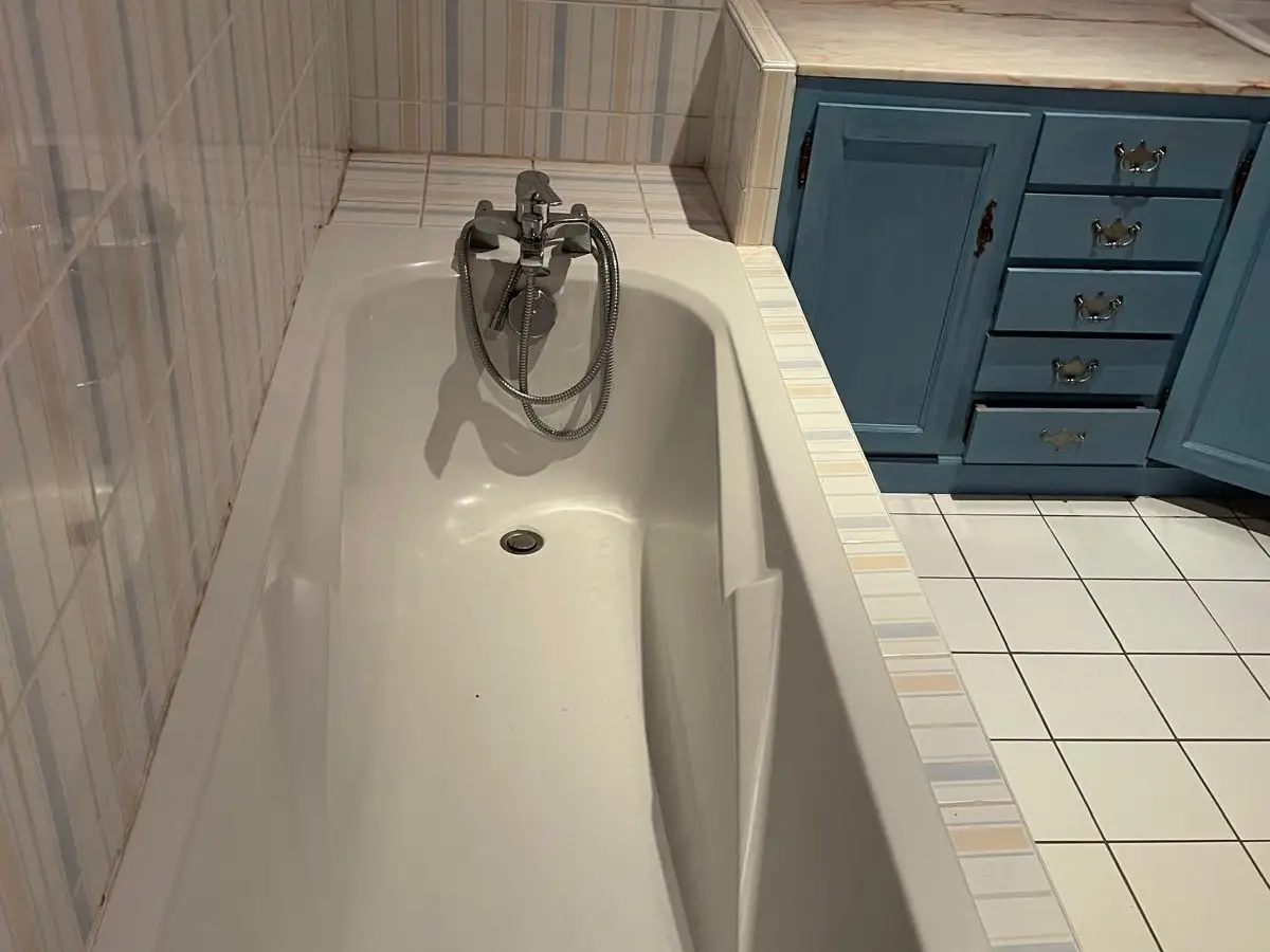 Baignoire carrelée